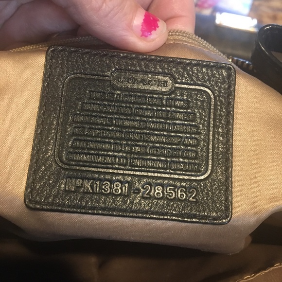 Hello I am selling med size coach purse it brown &black  it is authentic - Picture 5 of 5